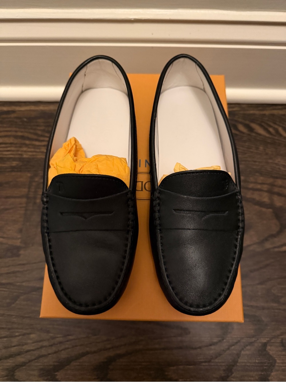 Tod's Black Gommino Kids Leather loafer Moccasins size 34